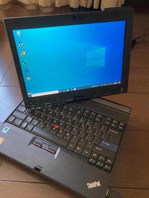ジャンク扱い　Lenovo ThinkPad X200T＆ウルトラベース付き