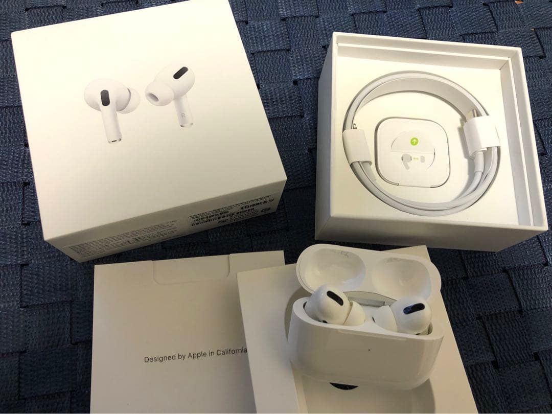 ヘッドホン AirPods pro APPLE MWP22J/A WHITE