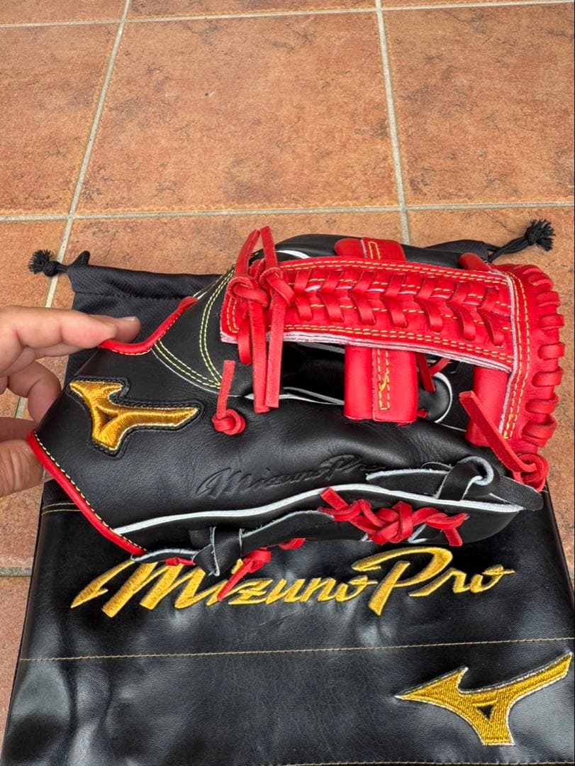 新品未使用ミズノプロ　軟式グローブ紅林モデル