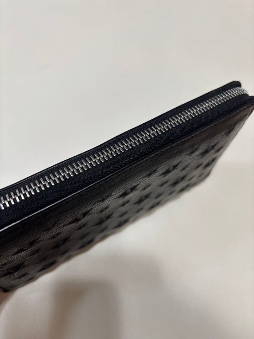 ジミーチュウ 長財布 ラウンドファスナー エンボス スター ブラック