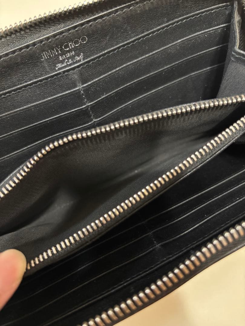 ジミーチュウ 長財布 ラウンドファスナー エンボス スター ブラック