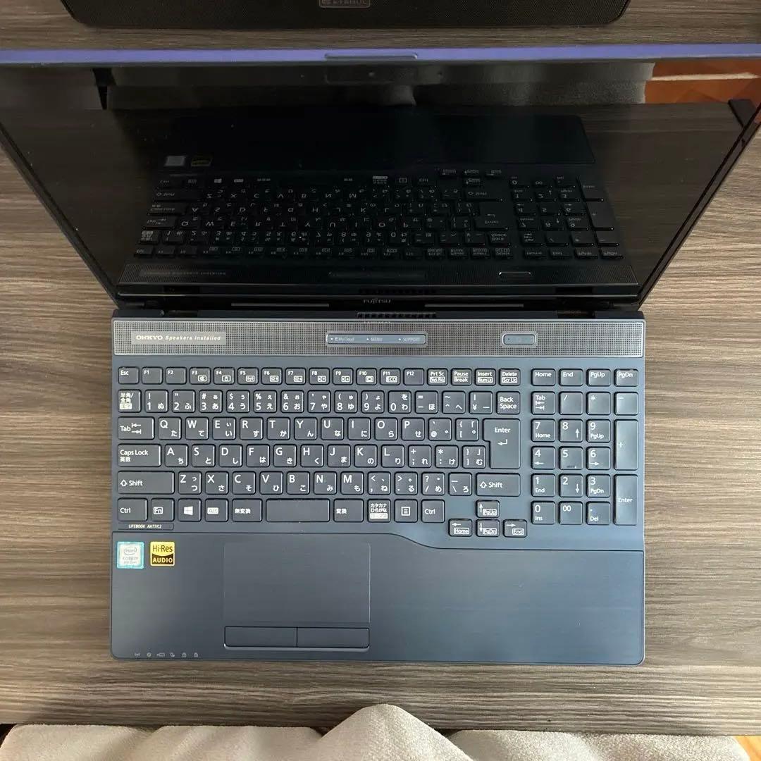 Windowsノート本体 LIFEBOOK corei7 windows11 SSD FMVA77C2L