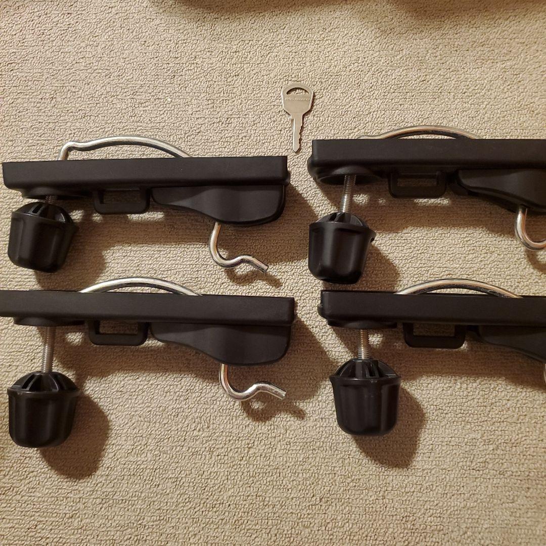 inno BRQ124 シルバー ルーフボックス 【直接渡し希望