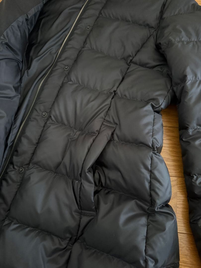 新品未使用タグ付き23区フード付きダウンジャケットブラック