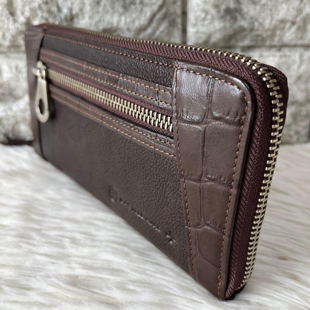 【新品未使用】カステルバジャック　クロコ型押しレザー　ラウンドファスナー長財布