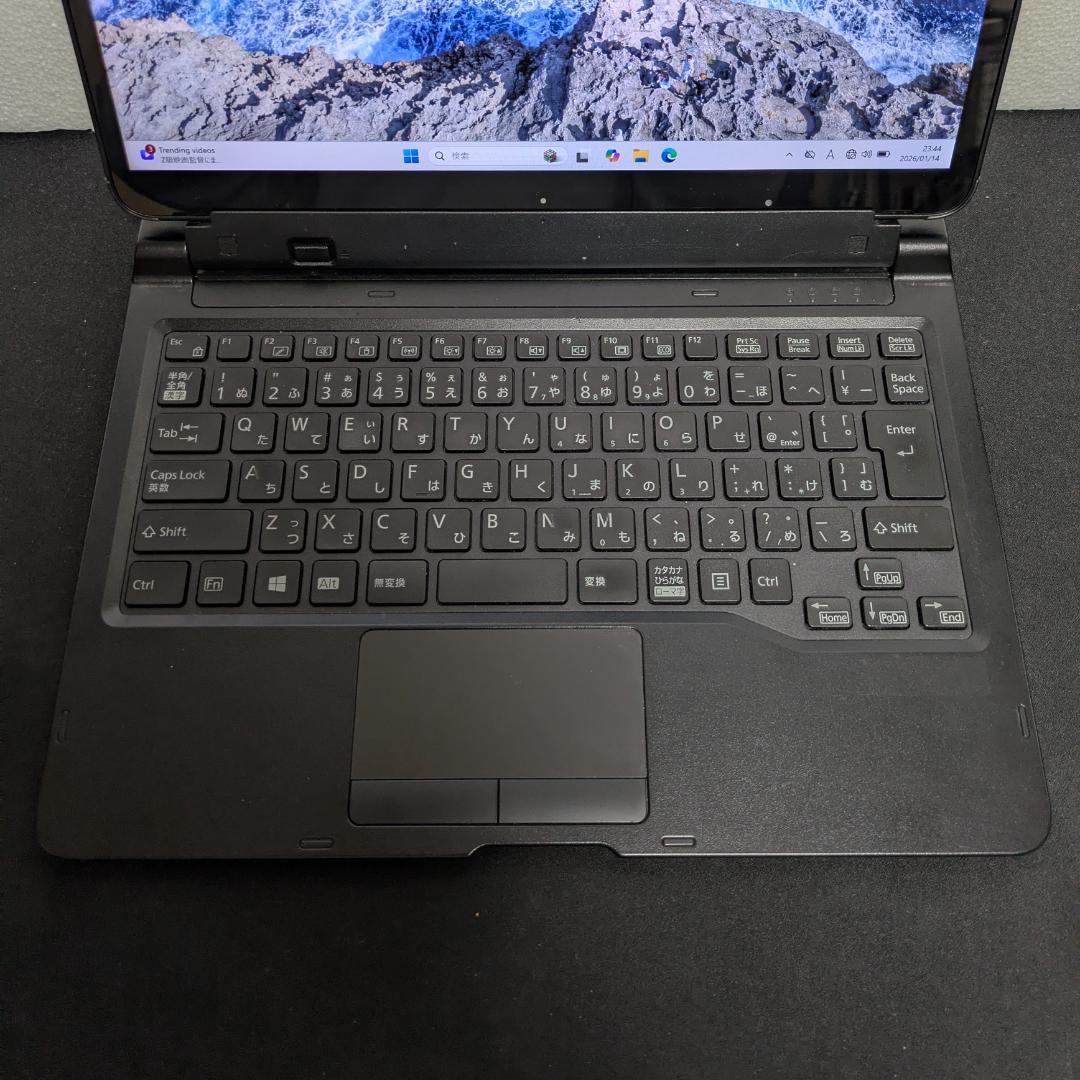 富士通 Windowsタブレット 11世代i5 メモリ8GB 128GB