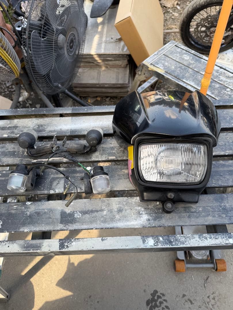 Dトラッカー250ヘッドライトとウィンカーセット