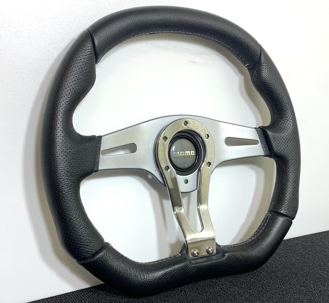 モモ トレックR ステアリング 35パイ ブラックレザー×シルバースポーク