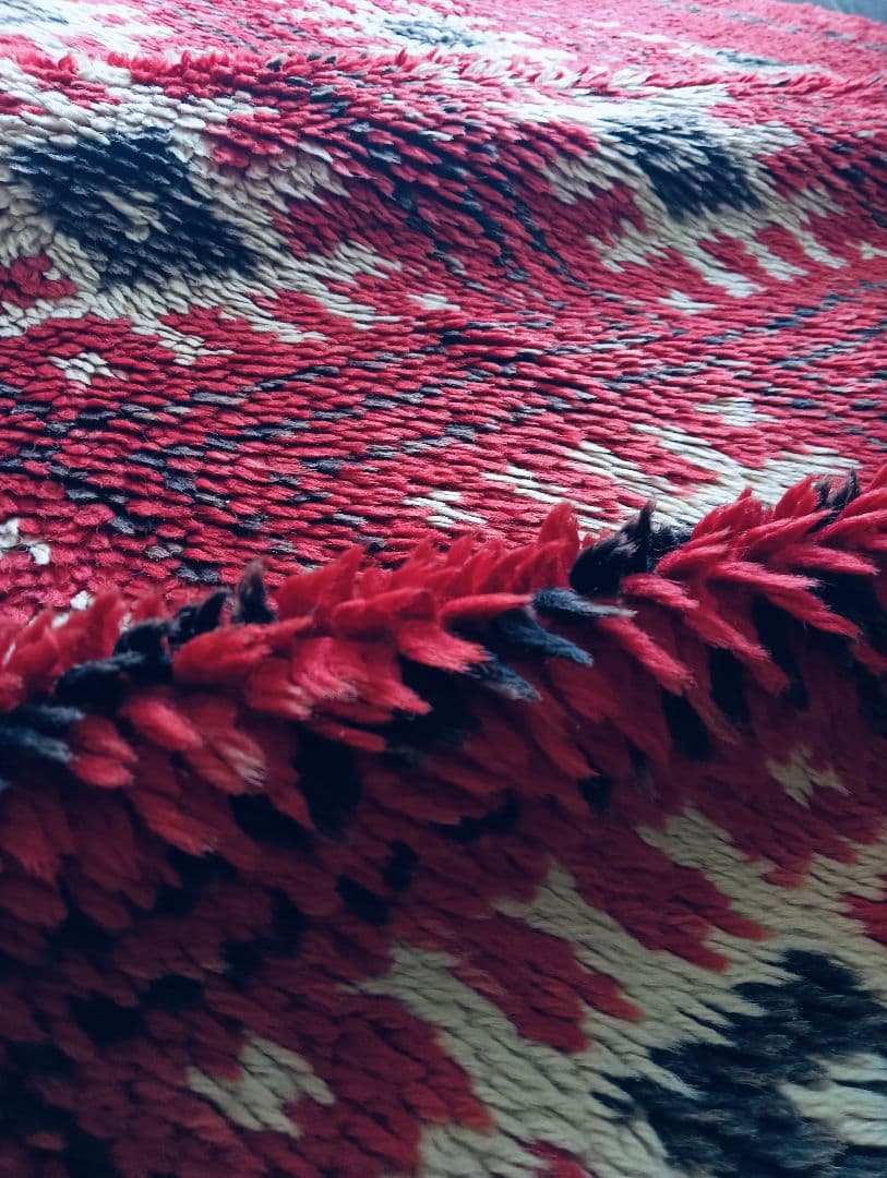 冬用　長毛のブルガリビンテージラグ♪上質ウール　アフガニスタン　トルクメン