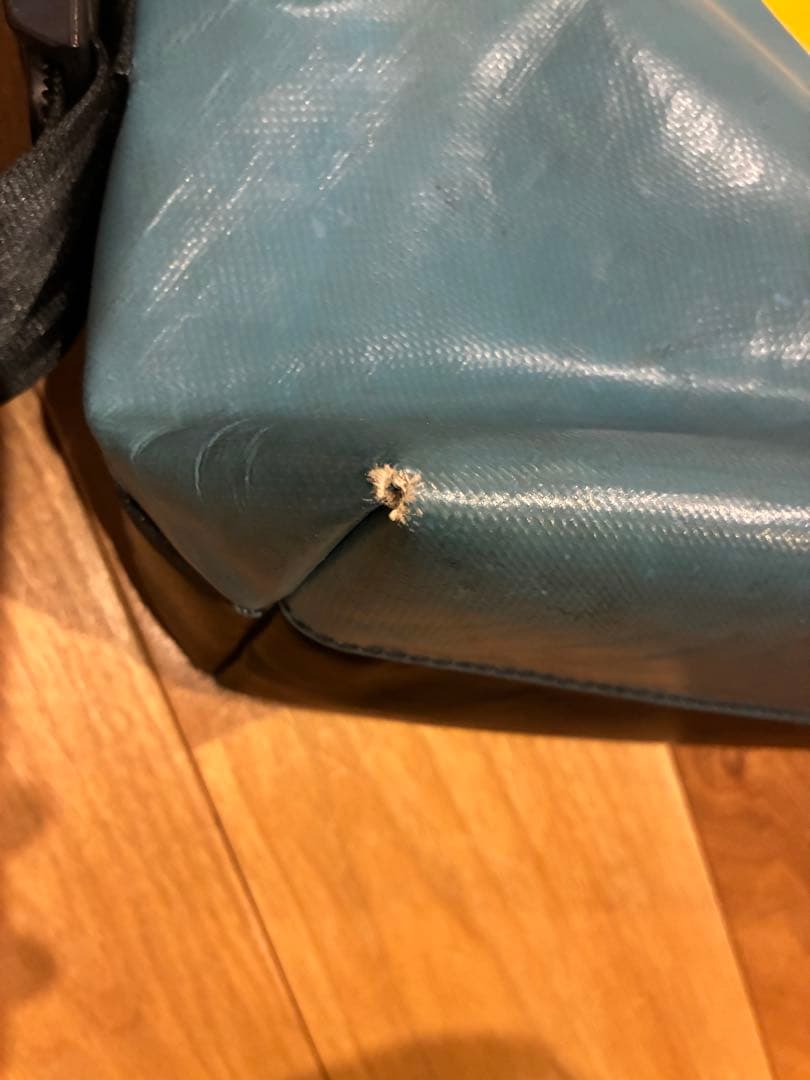 FREITAG メッセンジャーバッグ ブラック/イエロー/ターコイズ