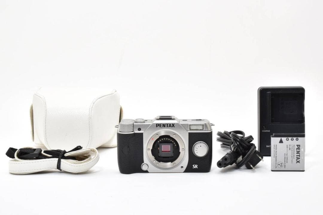 超美品 ペンタックス Q10 ミラーレスデジタルカメラボディ Pentax
