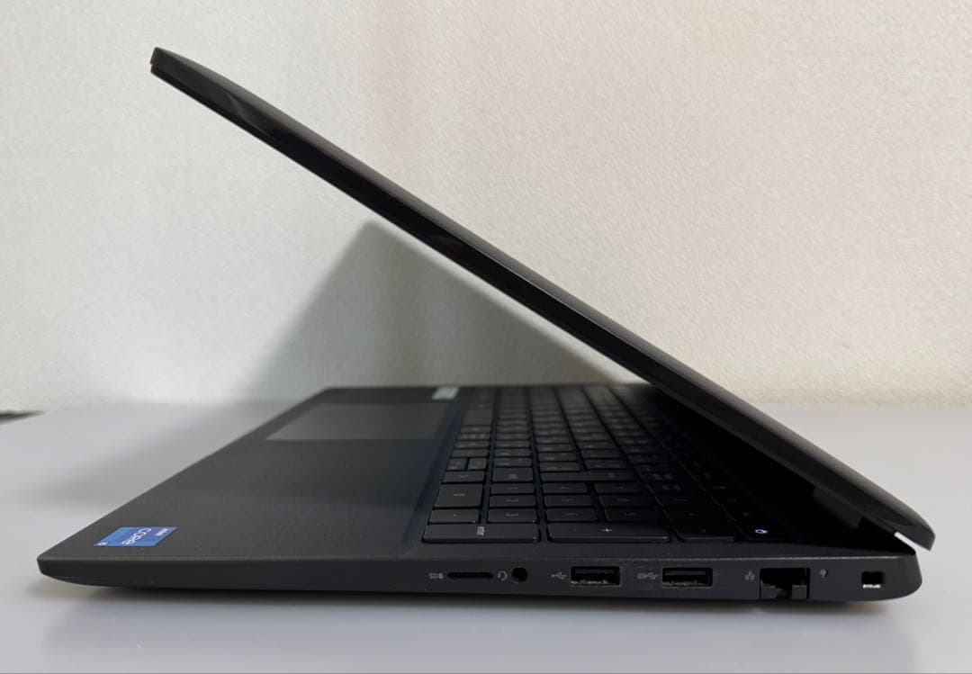 累積3959h Dell 3520 i5 16GB 256GB Office