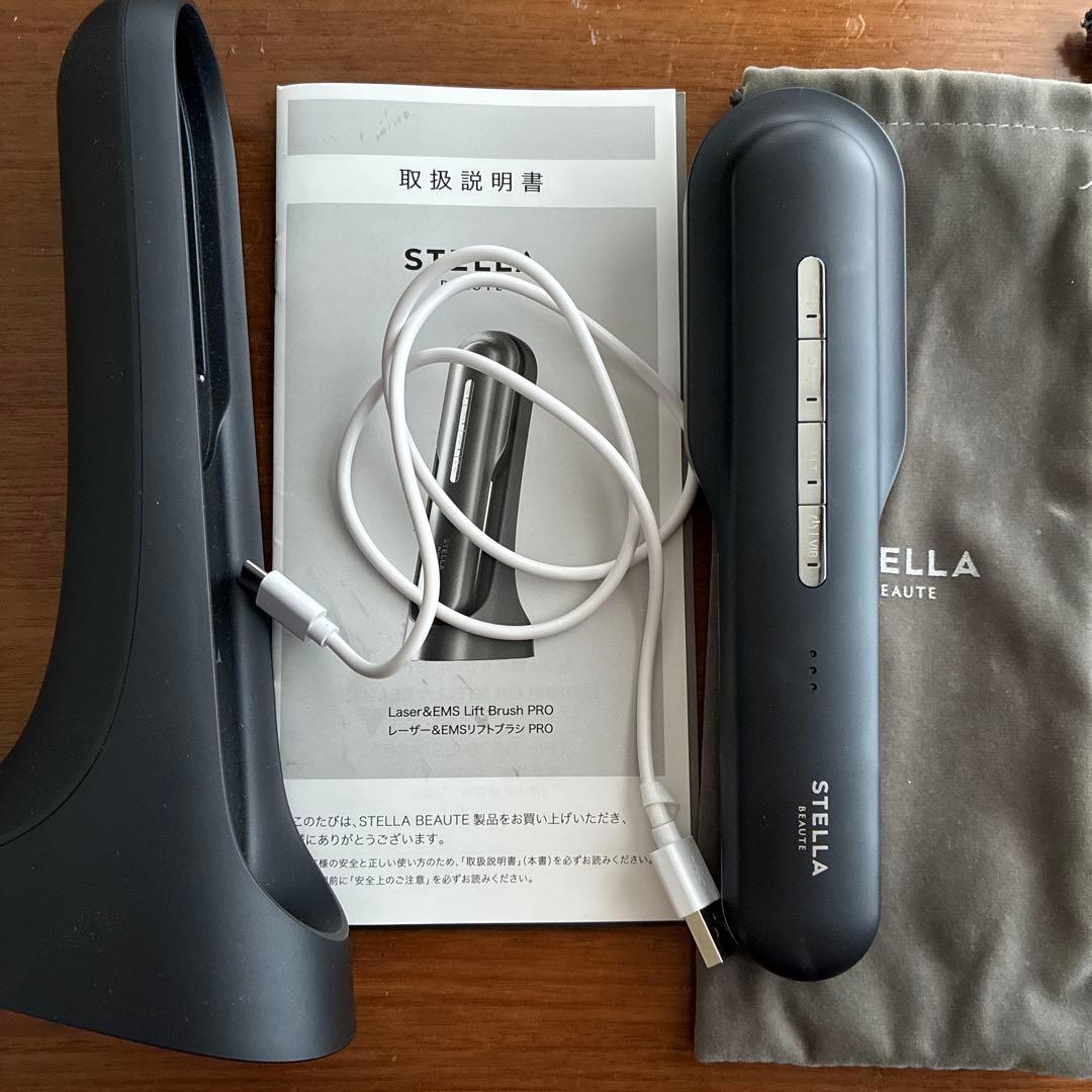 STELLA BEAUTE レーザー&EMSリフトブラシ PRO ブラック