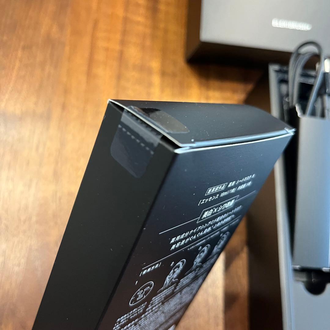 ELEKI BRUSH+ 美顔器 LEDライト機能付き