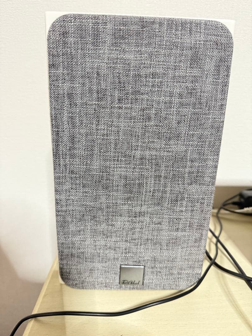 スピーカー・ウーファー DALI Oberon1