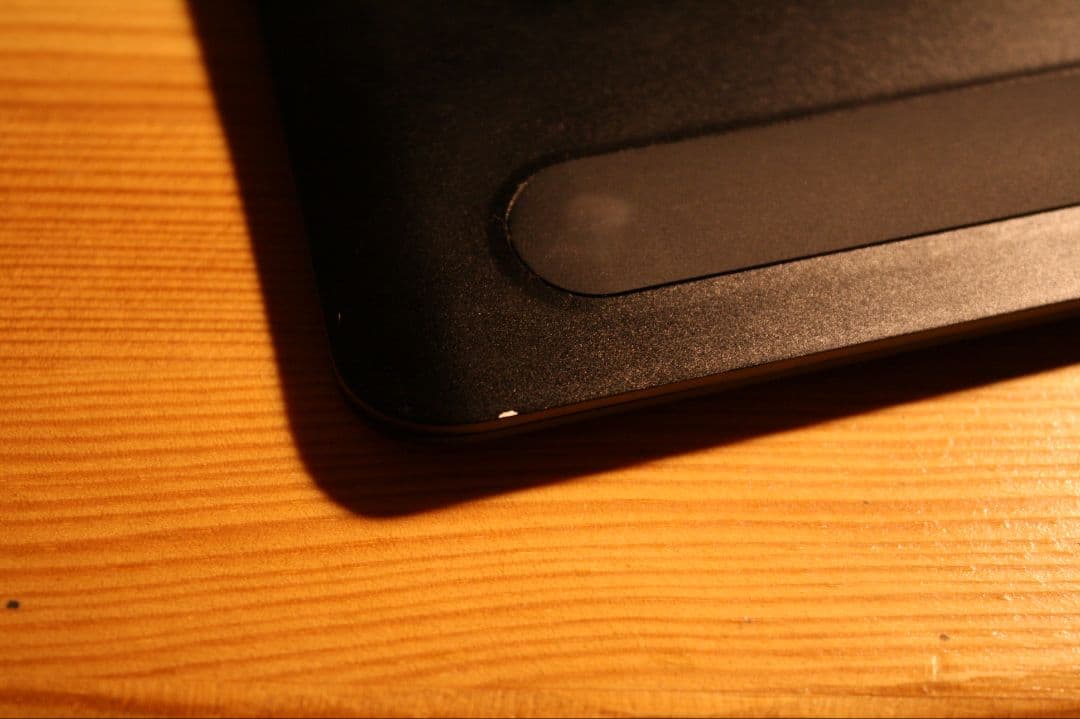 WACOM Intuos Pro M PTH-660ペンタブレット 本体のみ