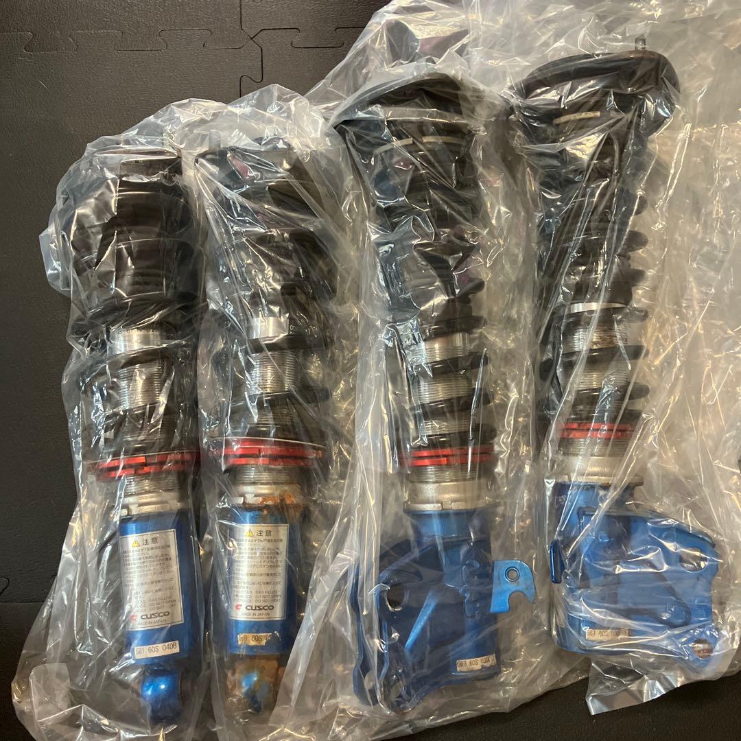 レガシィ　クスコ　車高調