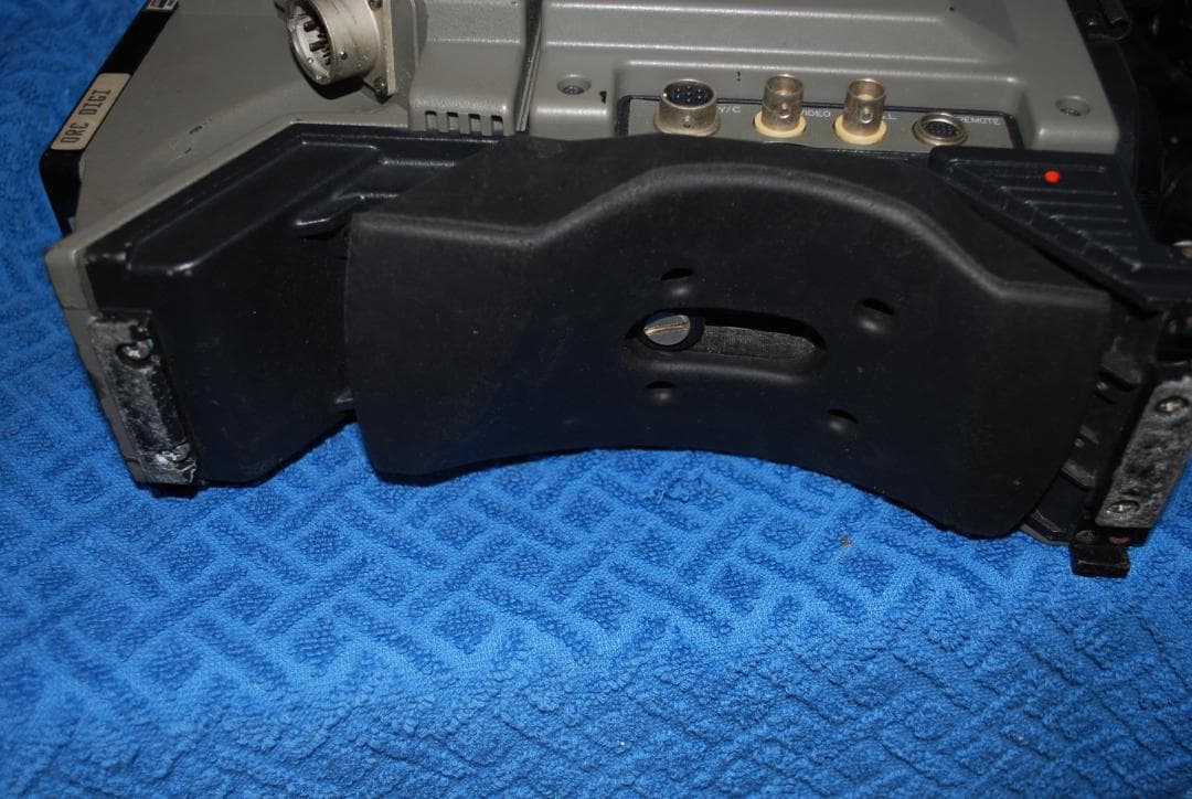 池上業務用カメラHC-390ジャンク品の出品です。