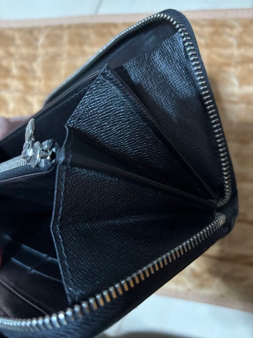 Louis Vuitton ブラック エピレザー 長財布