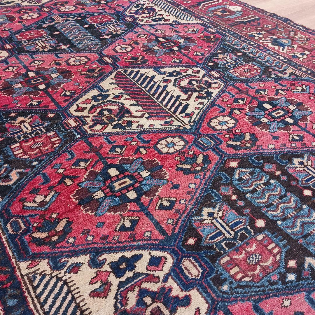 Y3071 バクティアリ産 ウール 手織絨毯 307×169㎝ トライバルラグ