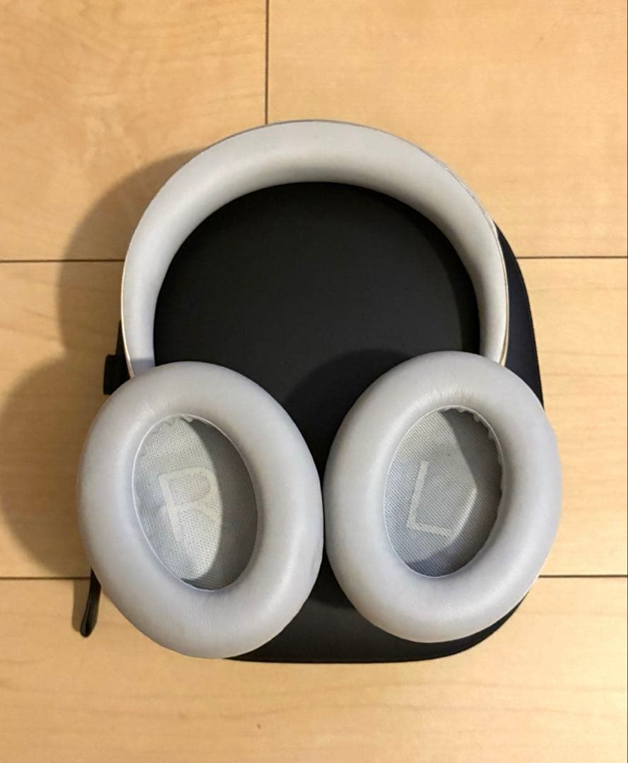 ヘッドホン BOSE Noise Cancelling Headphones 700