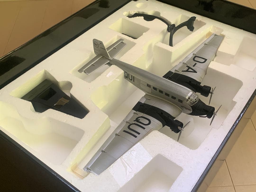 航空機・ヘリコプター Corgi Junkers Ju-52/3m D-AQUI 1/72