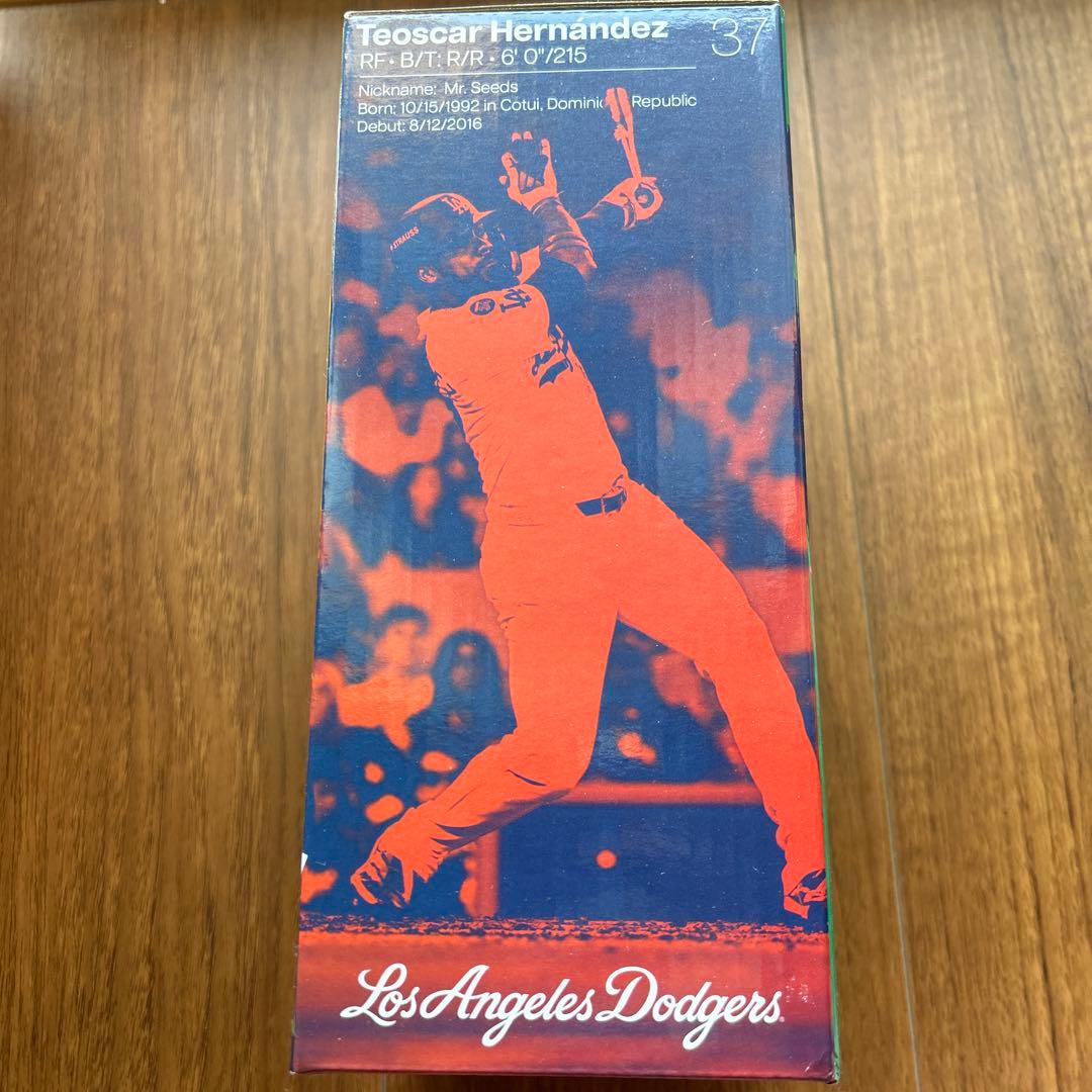 未開封　ドジャース　テオスカーヘルナンデス　最新ボブルヘッド