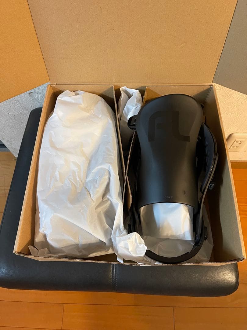 u*i様 ☆新品未使用 flux-2324-sr ブラックビンディングMサイズ格