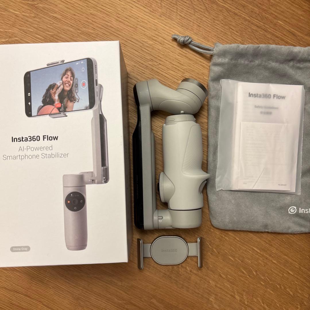 Insta360 Flow スマホ　ジンバル