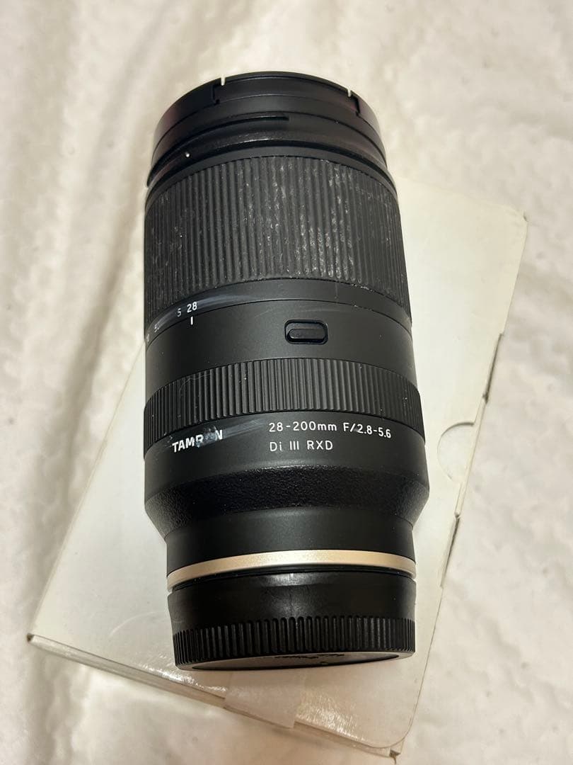 TAMRON 28-200mm F/2.8-5.6 レンズ