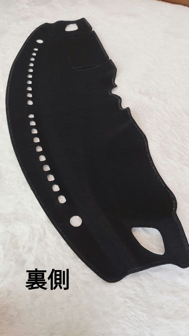 ZC33S専用 Sunland ダッシュボードマット　美品　サンランド