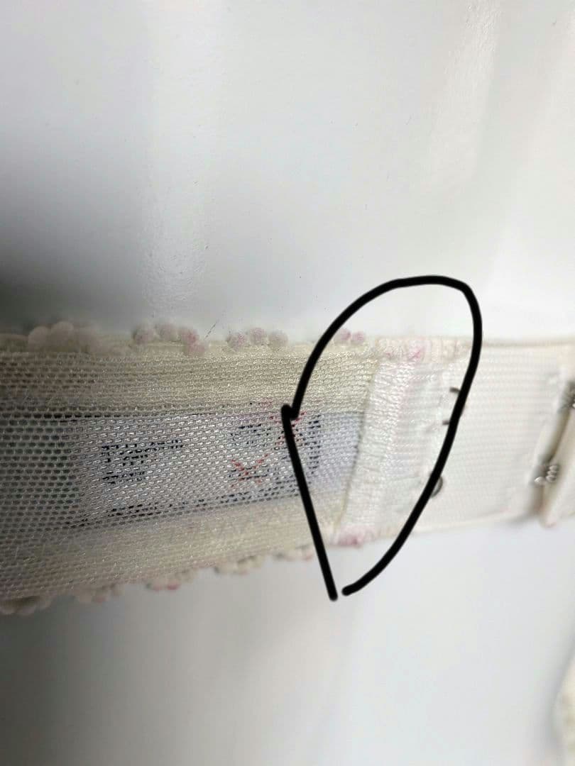 ワコール　サルート　ブラジャー　Tバック　ガーターベルト　３点セット　難アリ