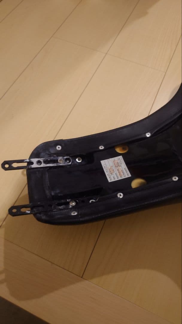 ヤマハ　bolt 社外シート