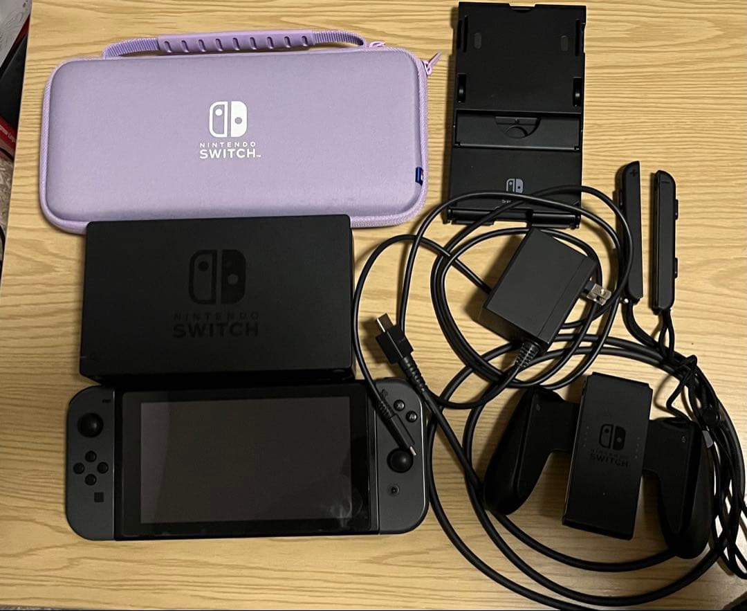 Nintendo Switch 本体 ケース付き