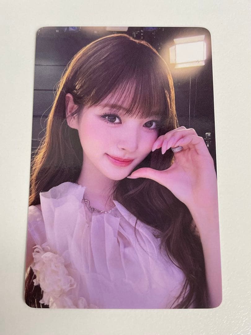 meovv 一直娱　yizhiyu 北京　オフラインサイン会 特典トレカ　アンナ