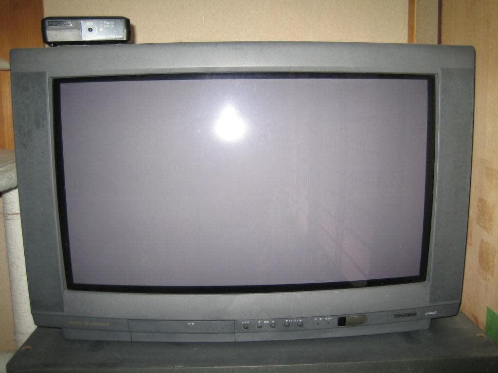 ブラウン管テレビ　TOSHIBA WIDE BAZOOKA