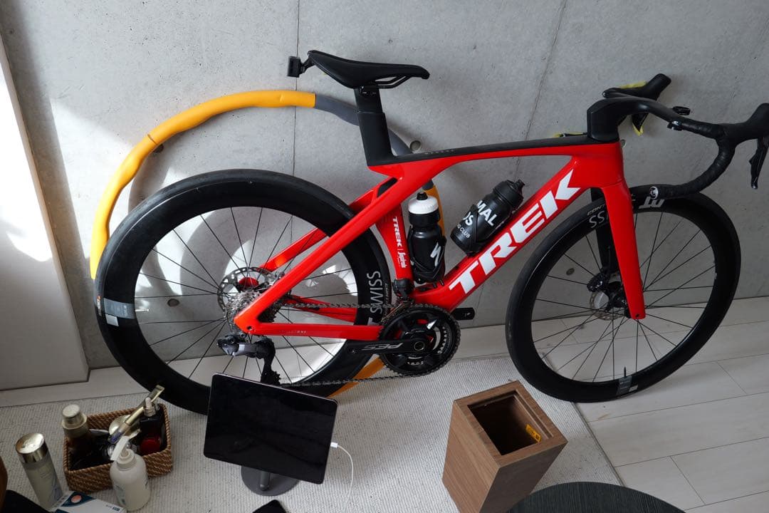 Joji IkedaTREK MADONE SLR Gen7 サイズ52