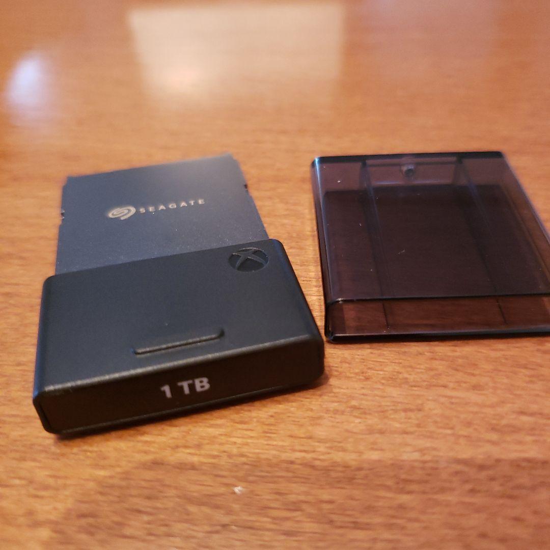 SEAGATE 1TB ストレージ拡張カード XBOX (金曜・土曜 限定出品)