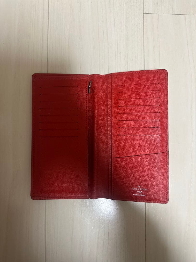 Louis Vuitton 長財布 グラフィティデザイン