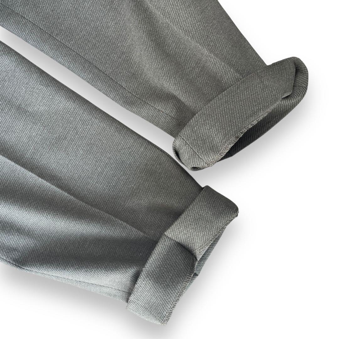 グリーンレーベルリラクシング　ノーカラー　パンツ　セットアップスーツ　グレー