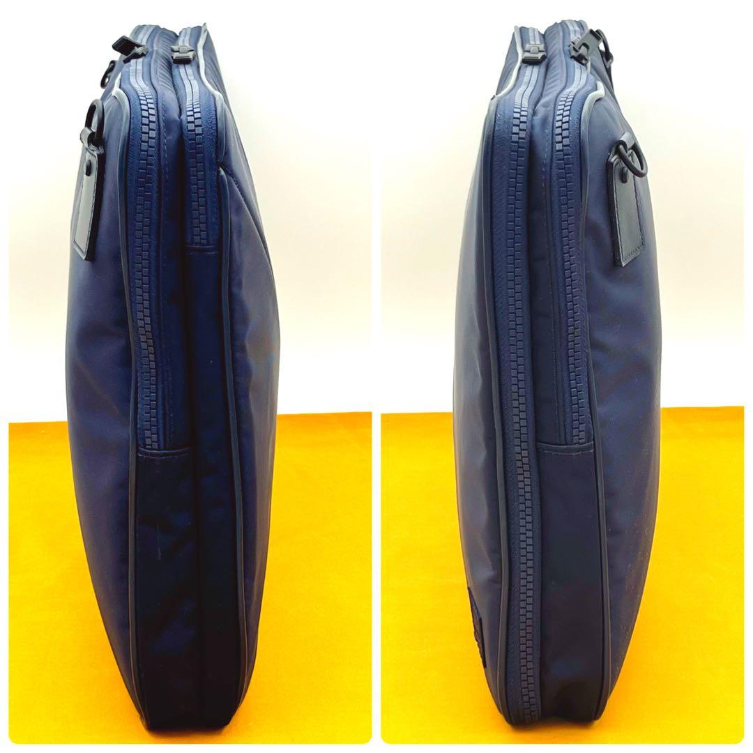 たっく　グッドデザイン賞受賞✨ ポーター　PCケース・タブレットケース