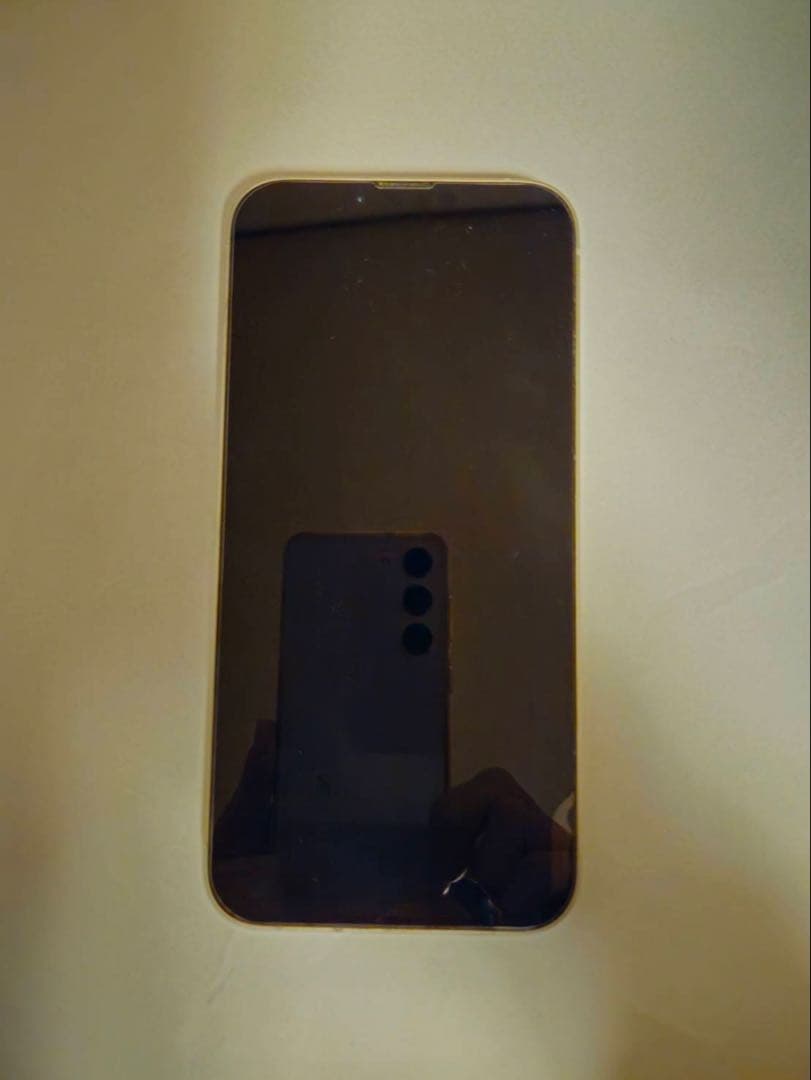 明日まで販売 iPhone 14プラス　本体　スターライト SIMフリー