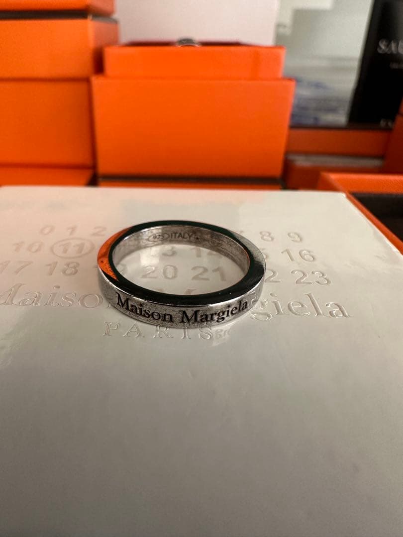 極美品　早い者勝ち‼️メゾンマルジェラ ロゴ リング 指輪 SM1UQ0080