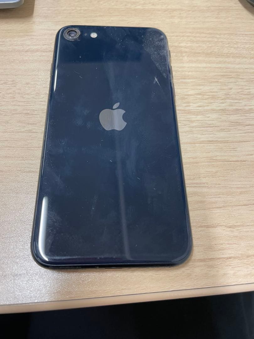 Apple iPhone SE 第三世代　128GB