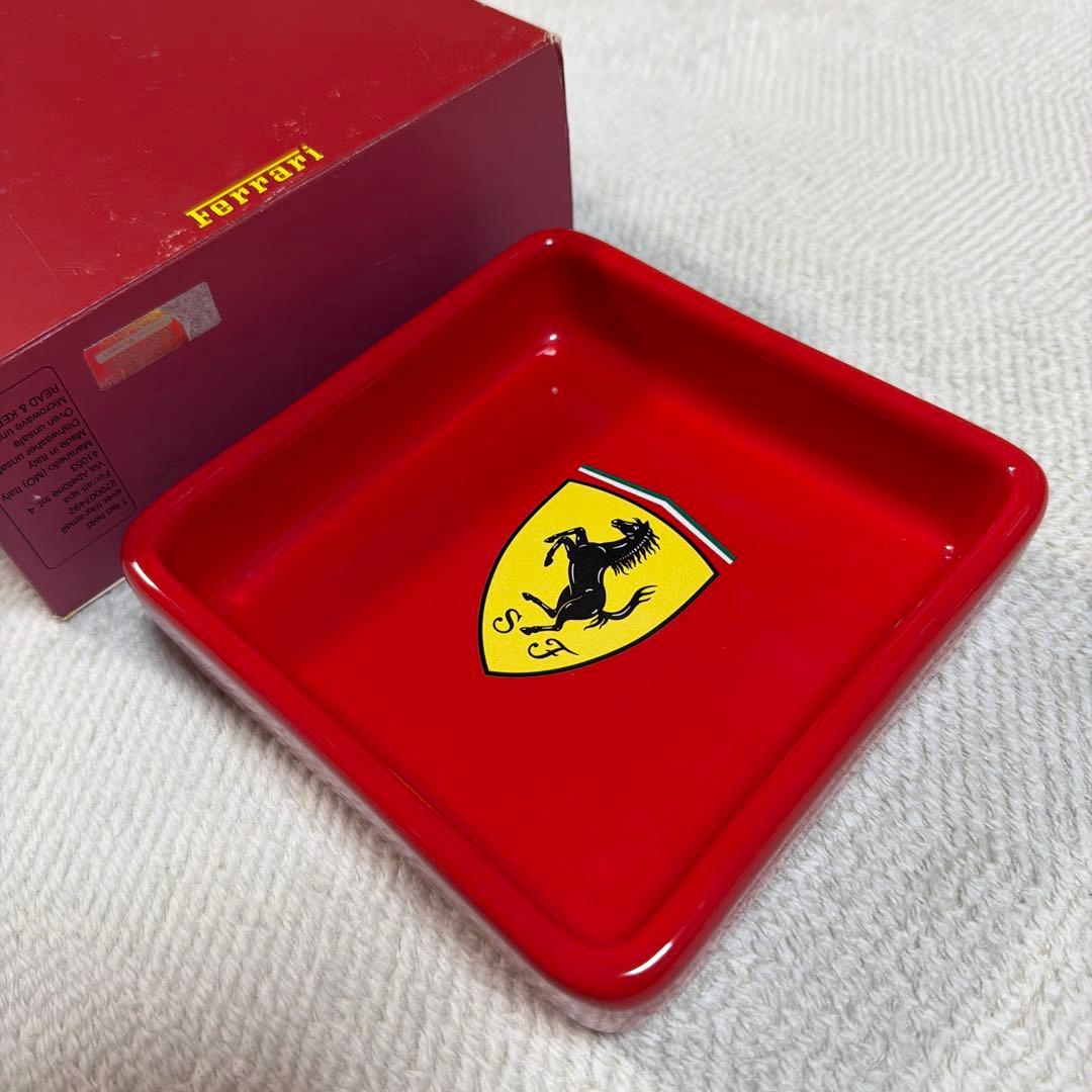 フェラーリ オフィシャル 陶器製 灰皿 アクセサリーケース キーケース