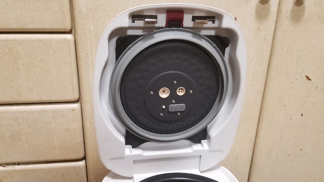 ☆2023年製☆ご泡火炊き☆タイガー圧力IH炊飯器 遠赤9層土鍋かまどコート釜