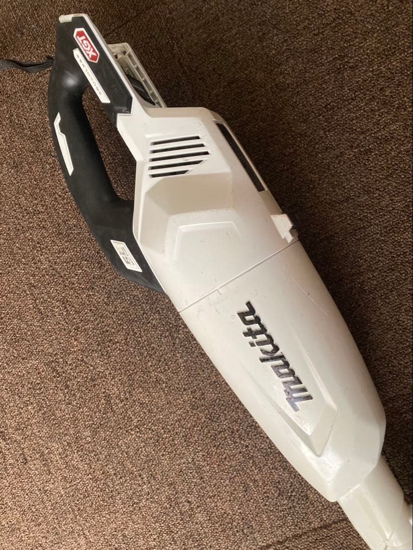 マキタ充電掃除機　サイクロン　CL001G 36V➖40V