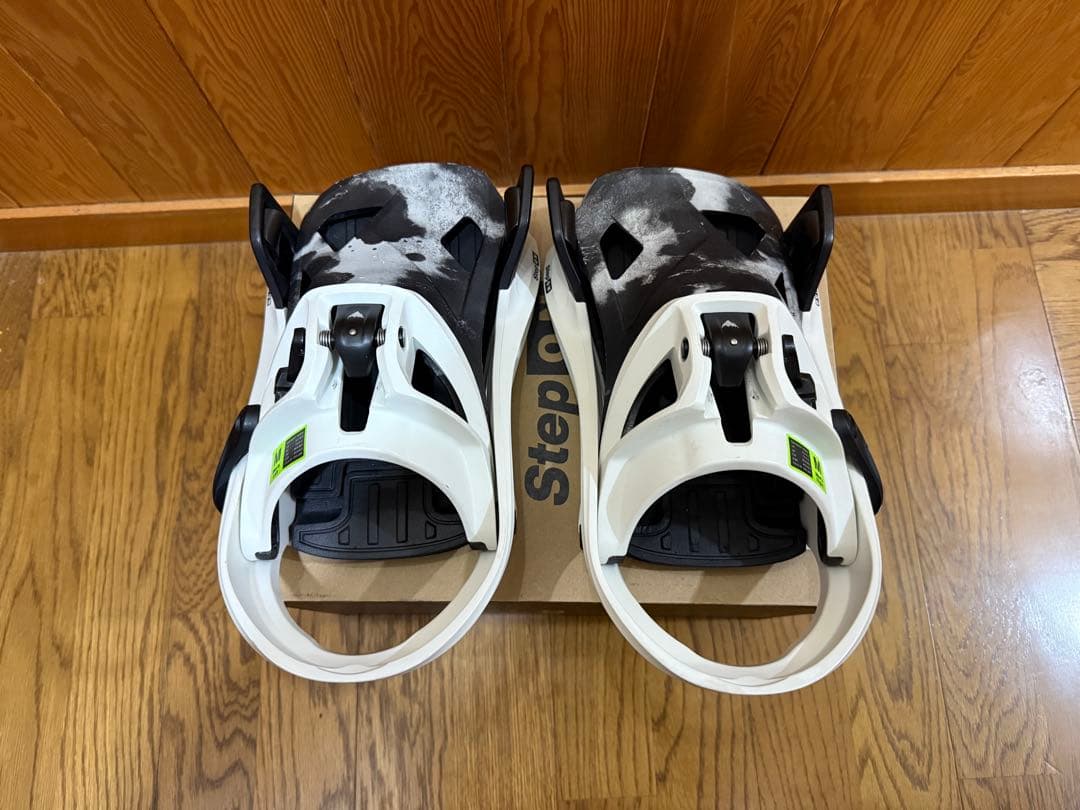 期間限定値下げ　早い者勝ち　Burton tepON®Binding Mサイズ