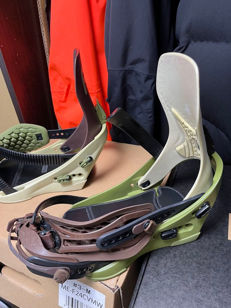 FLUX CV スノーボードビンディング Sサイズ