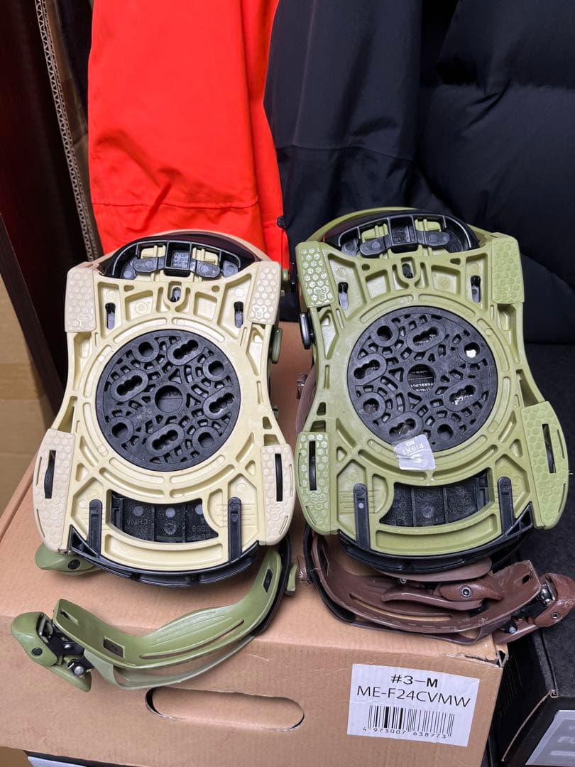 FLUX CV スノーボードビンディング Sサイズ